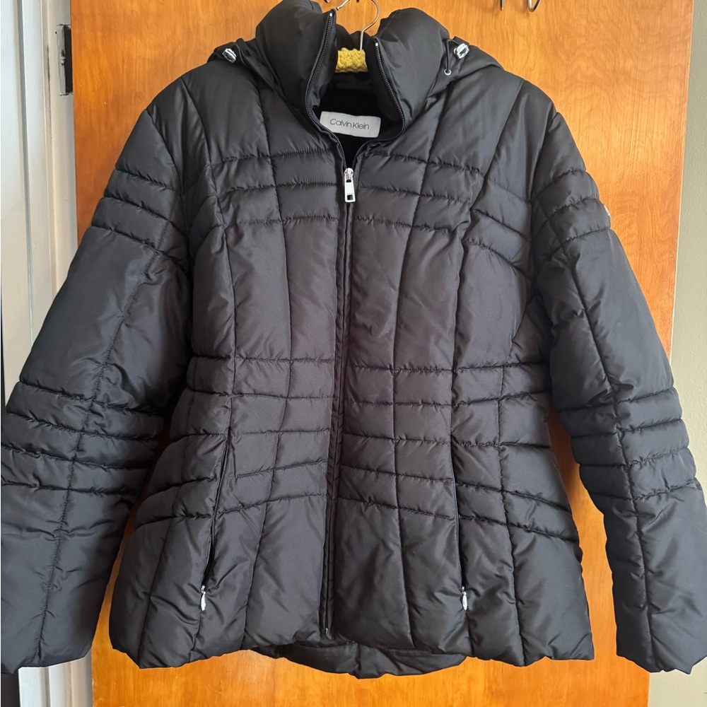 Calvin Klein Black Hooded Quilted Puffer Winter/Ski Jacket XL